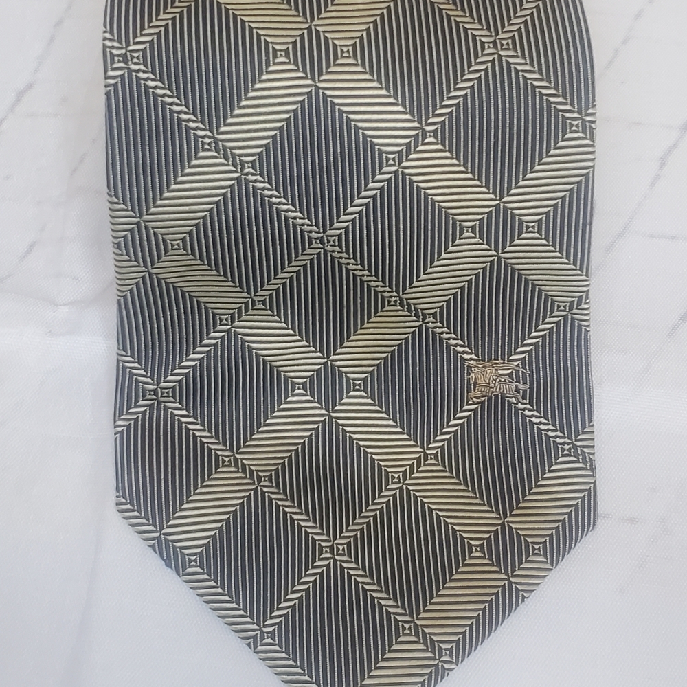 Burberry necktie